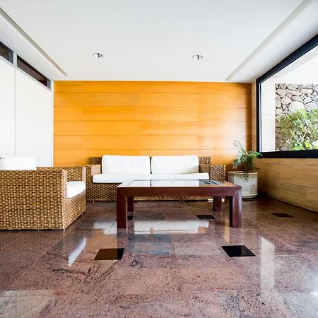 Balcon De Gigantes Apartment *